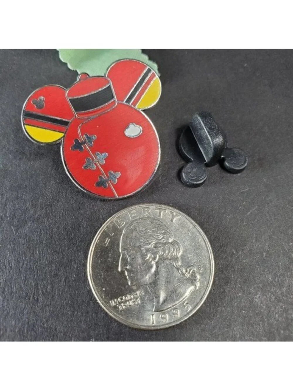 Disney Movie Ride Trading Pin Hidden Mickey Cast Member Uniform Brooch Jewelry